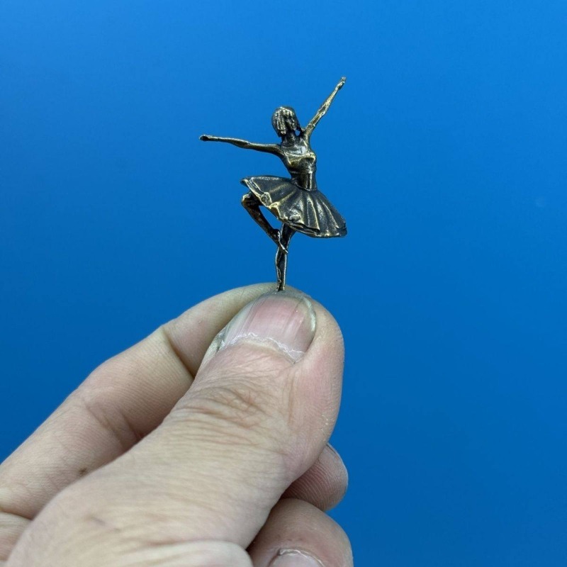Tech Girl Accessories - Figurines de ballet Cygne Noir Dream