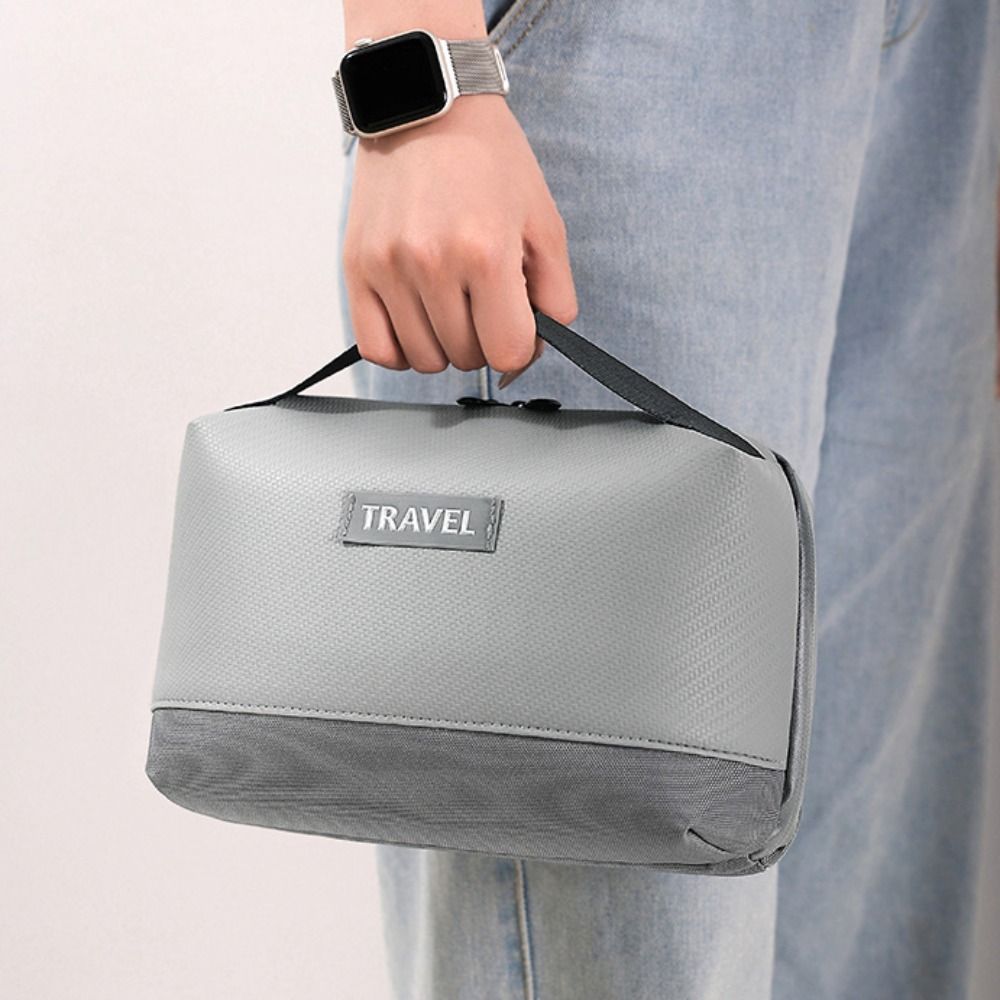 Sac de rangement étanche, acce - Tech Accessories Travel Organizer Pouch avis et prix